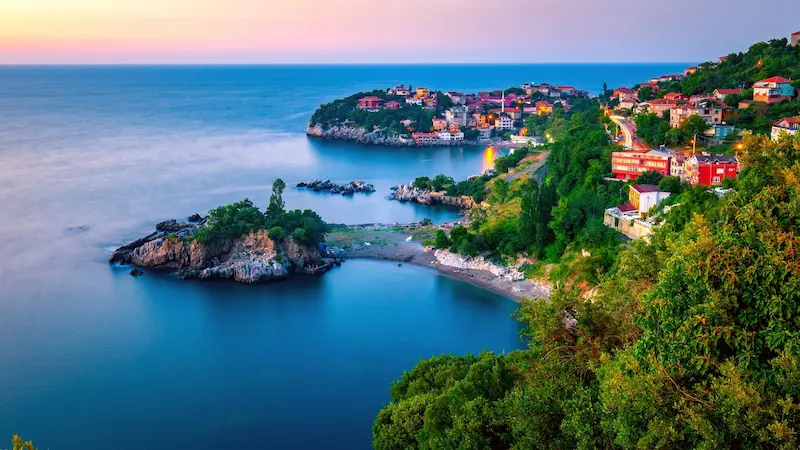 A lush, green valley view typical of the Black Sea region of Turkey, emphasizing rainfall.