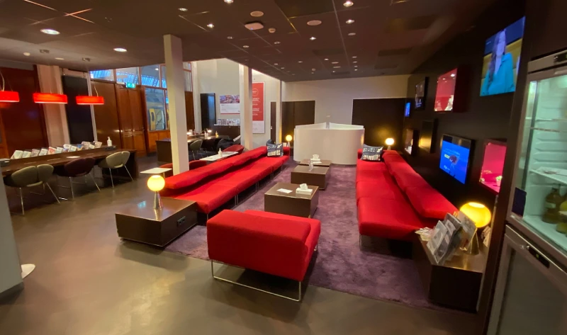 ams ns international lounge