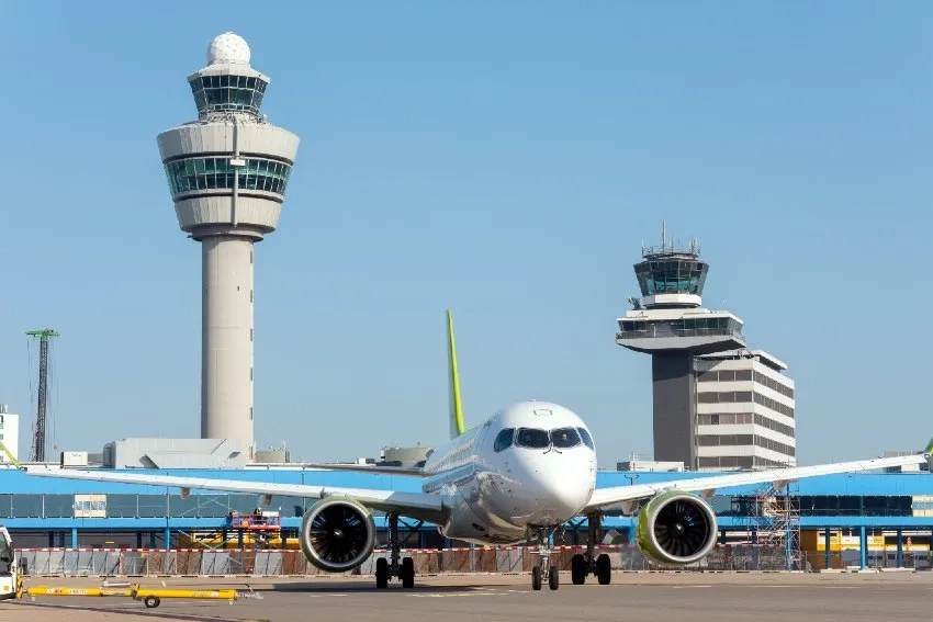 Amsterdam Schiphol AMS Airport Traffic Up 8% in 2024