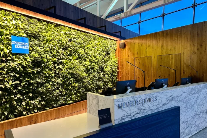 amex lounge access