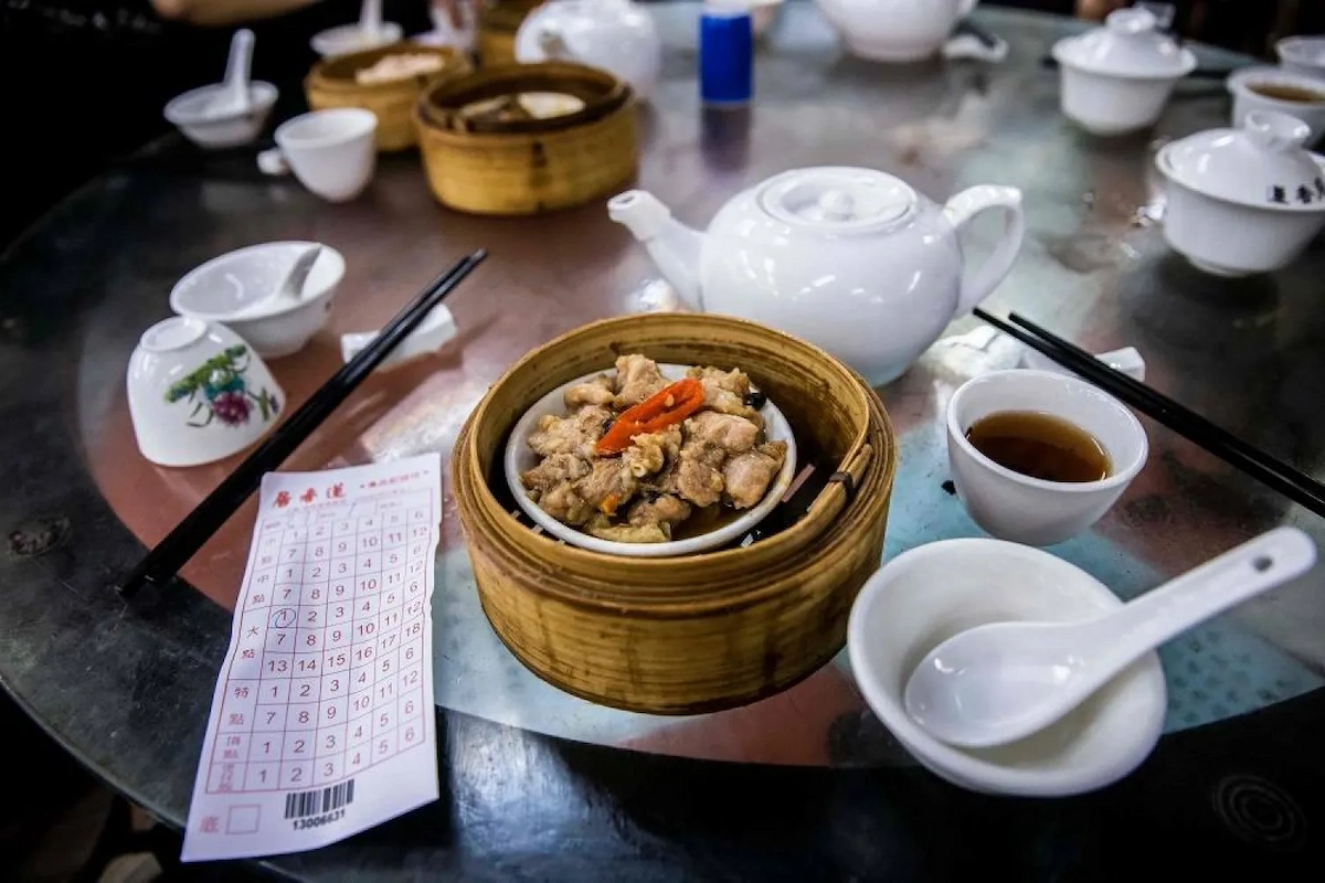 Traditional Cantonese dim sum served with tea in Guangzhou