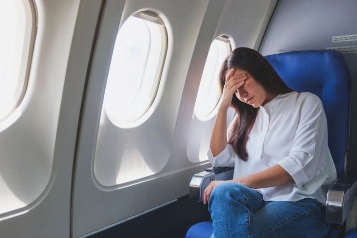How to Beat Jet Lag: 6 Scientific Ways to Reset Your Body Clock