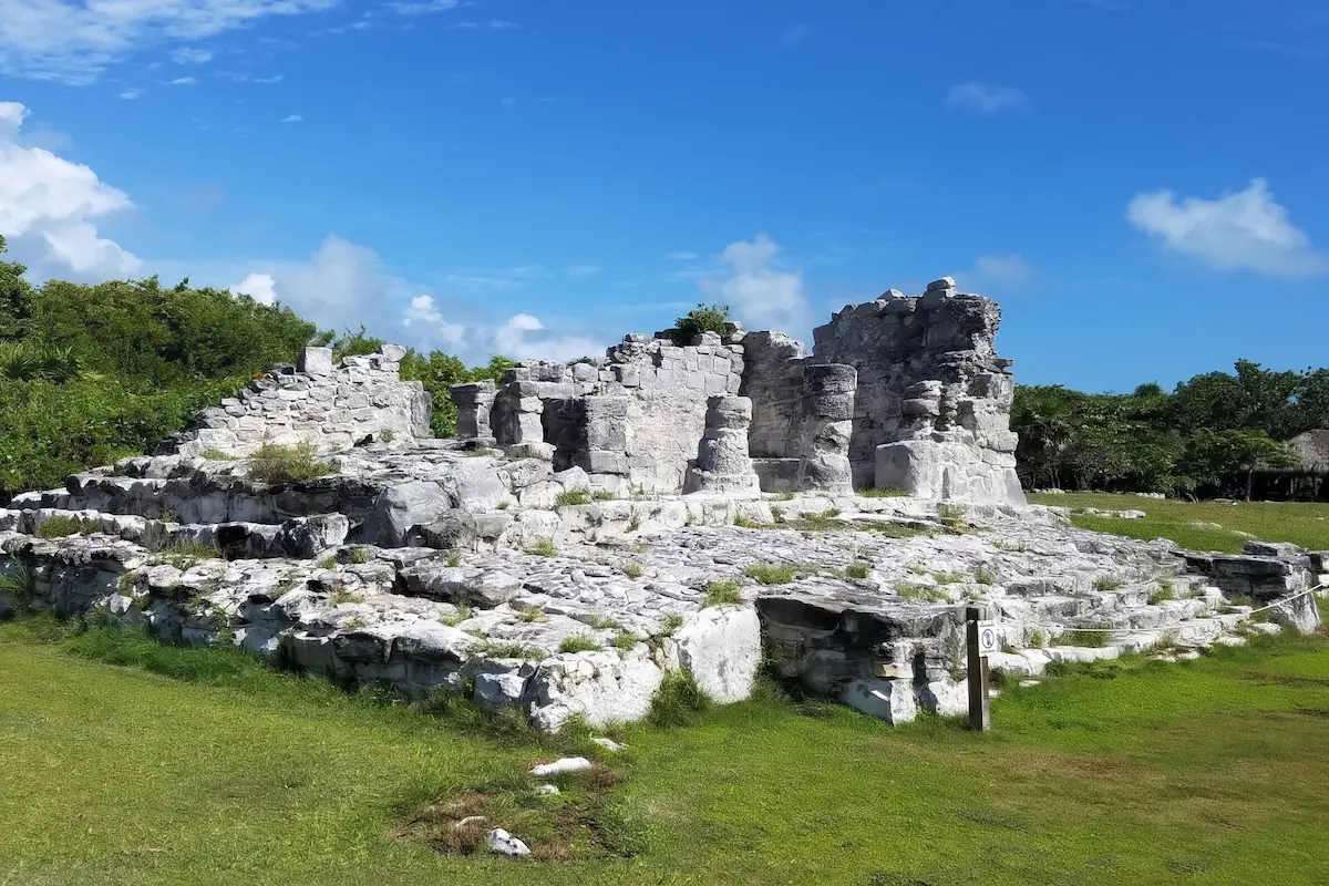El Rey Archaeological Zone in Cancun