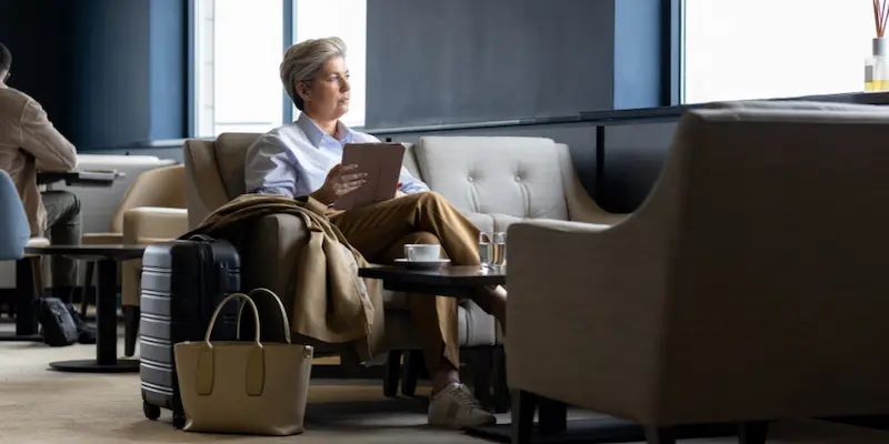 Dedicated quiet zone or work pods in an airport lounge
