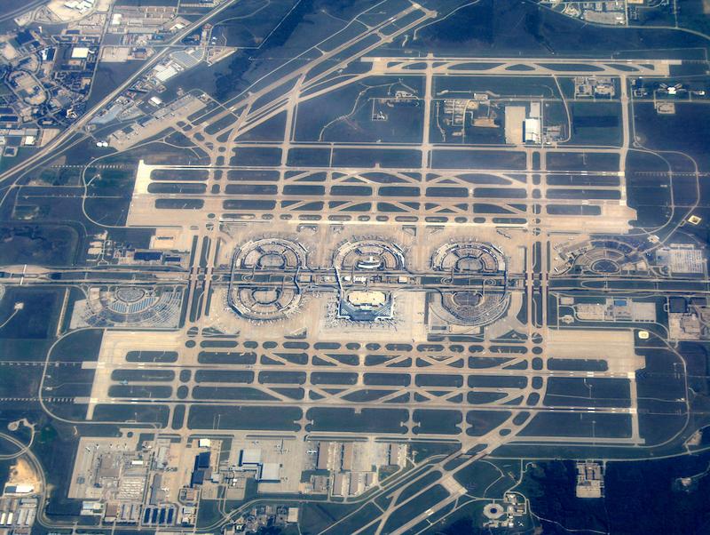 Dallas Airport Lounge Overview