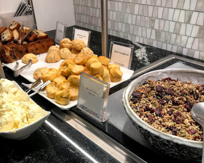 Dallas Airport Lounge Food 