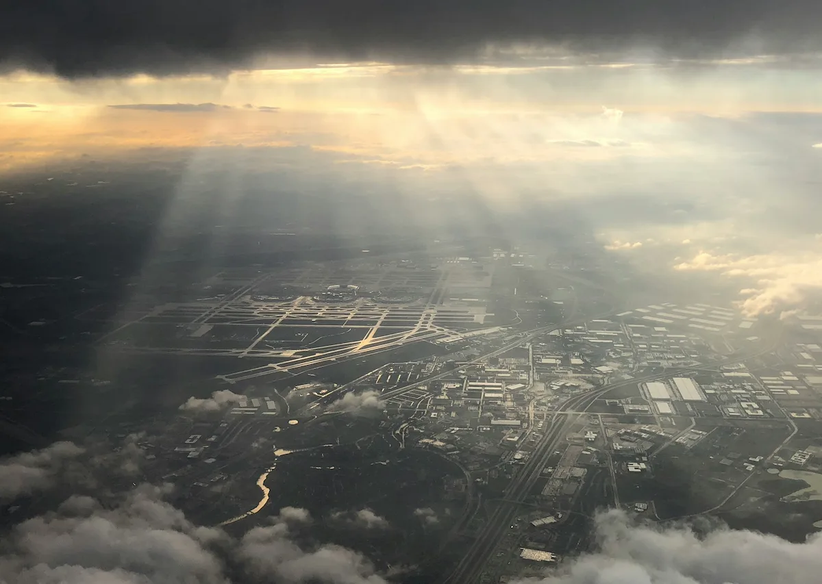 Severe Rainstorm Disrupts Flights at Dallas-Fort Worth Airport