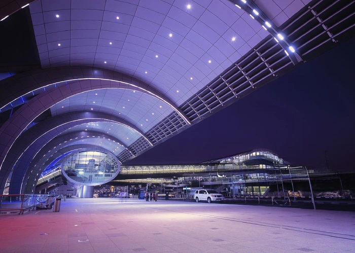 Which Lounges are Available in the Terminals at Dubai DXB Airport?