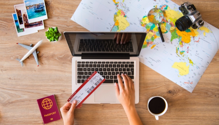 advantages and disadvantages of online check in at airport
