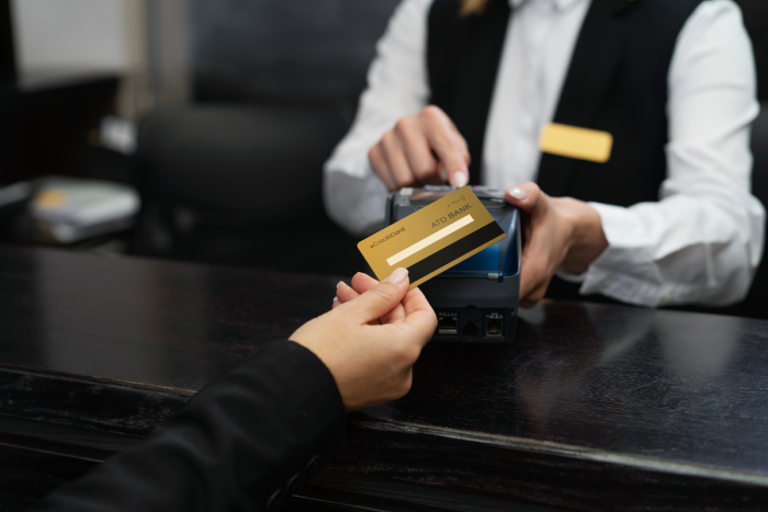 credit card for lounge access