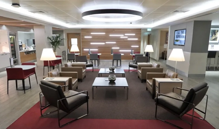 american airlines arrivals lounge lhr airport terminal 3