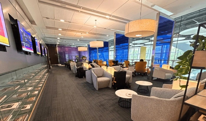 british airways galleries arrivals lounge lhr airport terminal 5