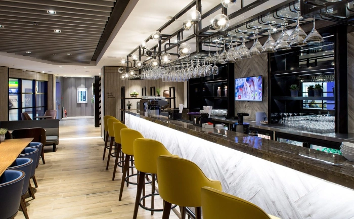 plaza premium lounge t4 lhr airport