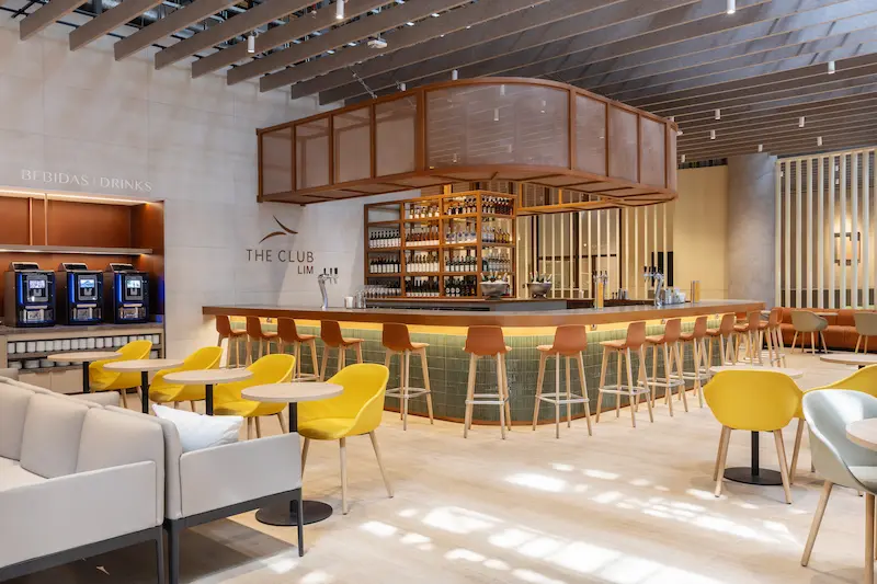 kyra lounge hgk