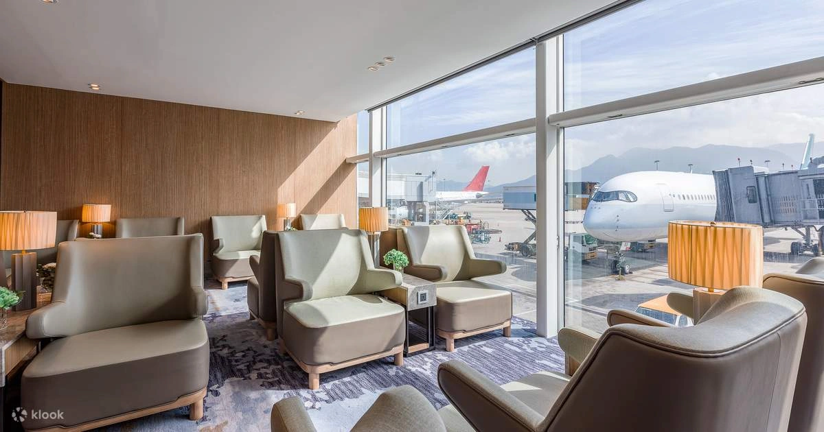 Hong Kong International Airport (HKG) Lounges