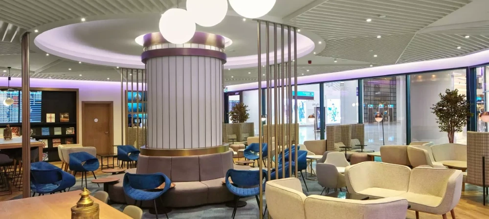 yotelair revolve lounge at istanbul airport