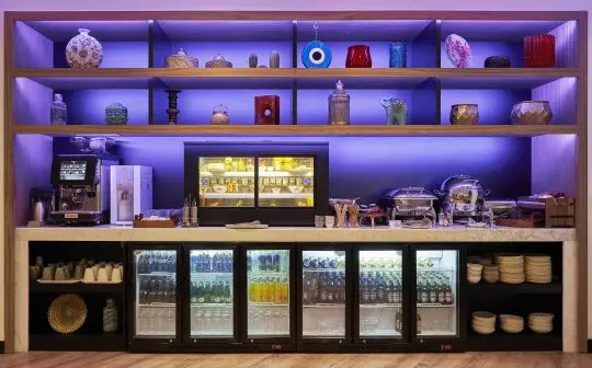 yotelair revolve lounge bar & restaurant