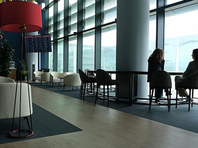 IGA Pop Up Lounge ( International )