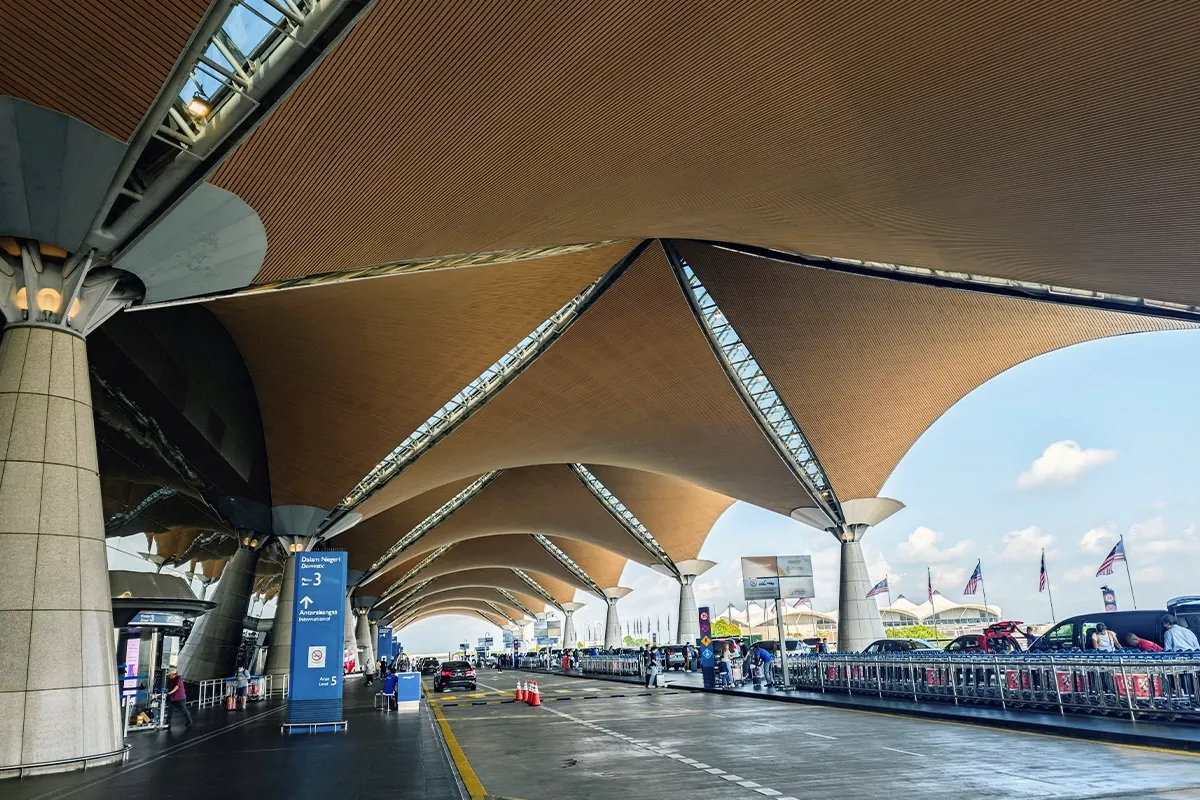 Kuala Lumpur Airport Delayed and Lost Baggage Guide