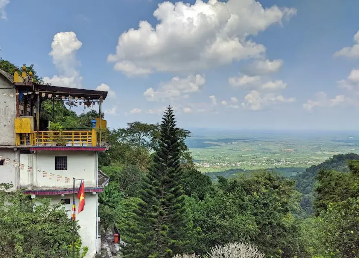 Chứa Chan Mountain
