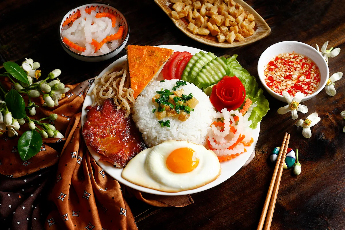 Com Tam - Broken Rice with Grilled Pork Chop
