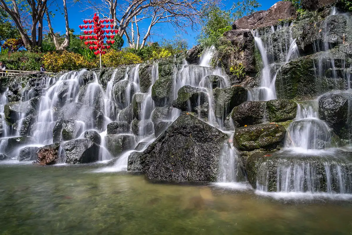 Suối Mơ Volcanic Springs
