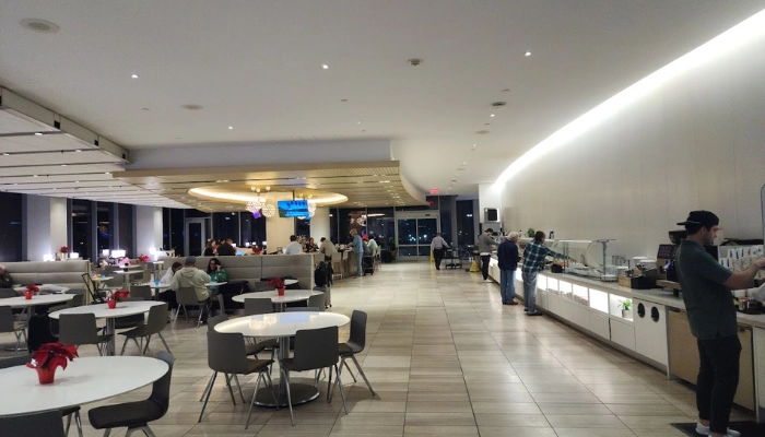 united club lounge lax