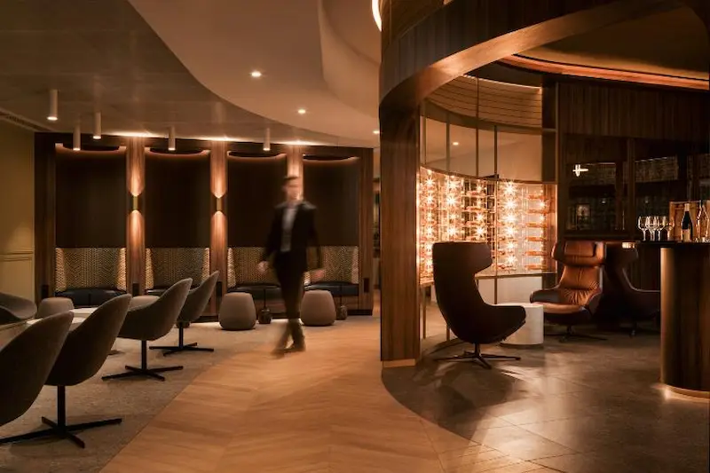 Lax Lounge Concept