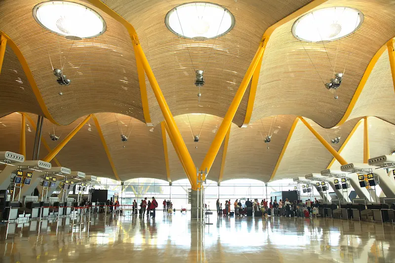 Secrets to Never Missing Your Flight at Madrid Barajas: How to Master Terminal 4’s Maze