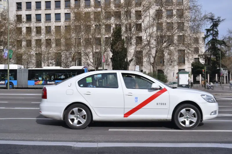 Madrid Barajas Airport Online Taxi Transfer
