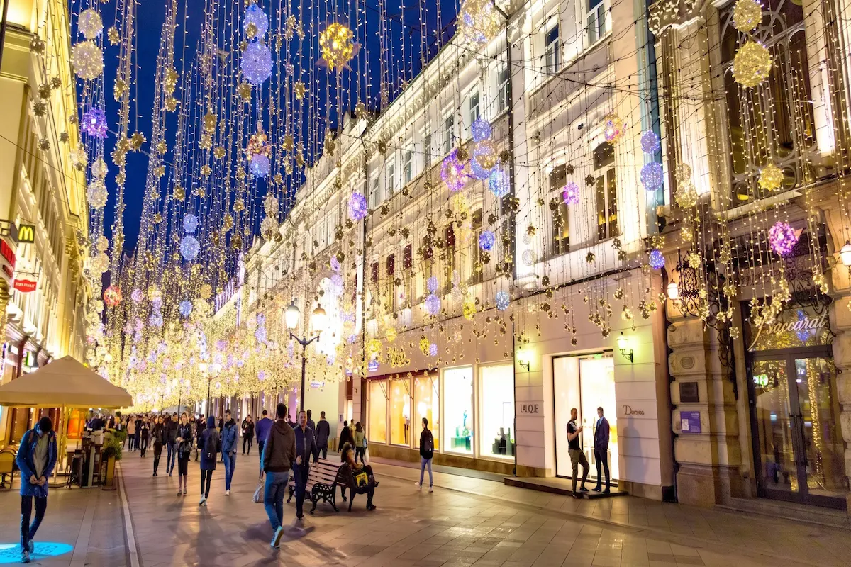 Festive lights over Nikolskaya Street