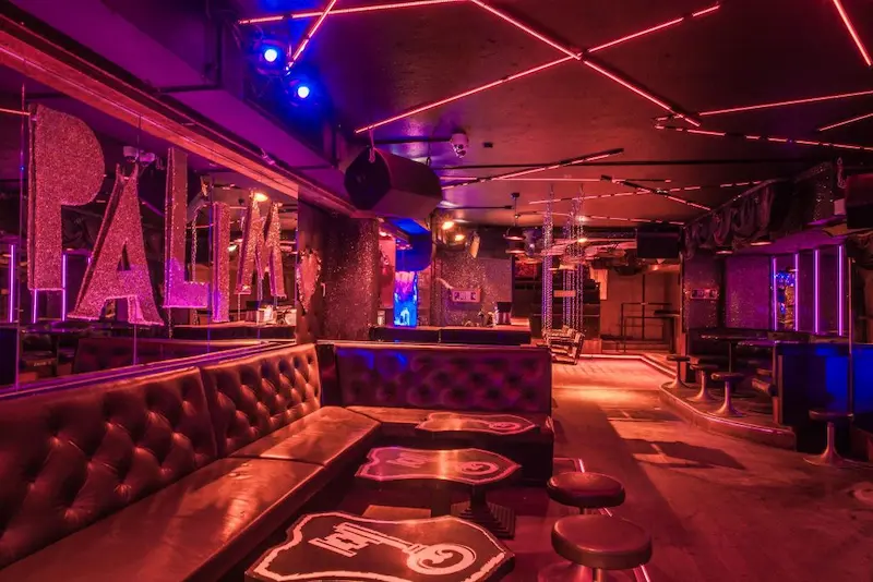Palais Club Interior