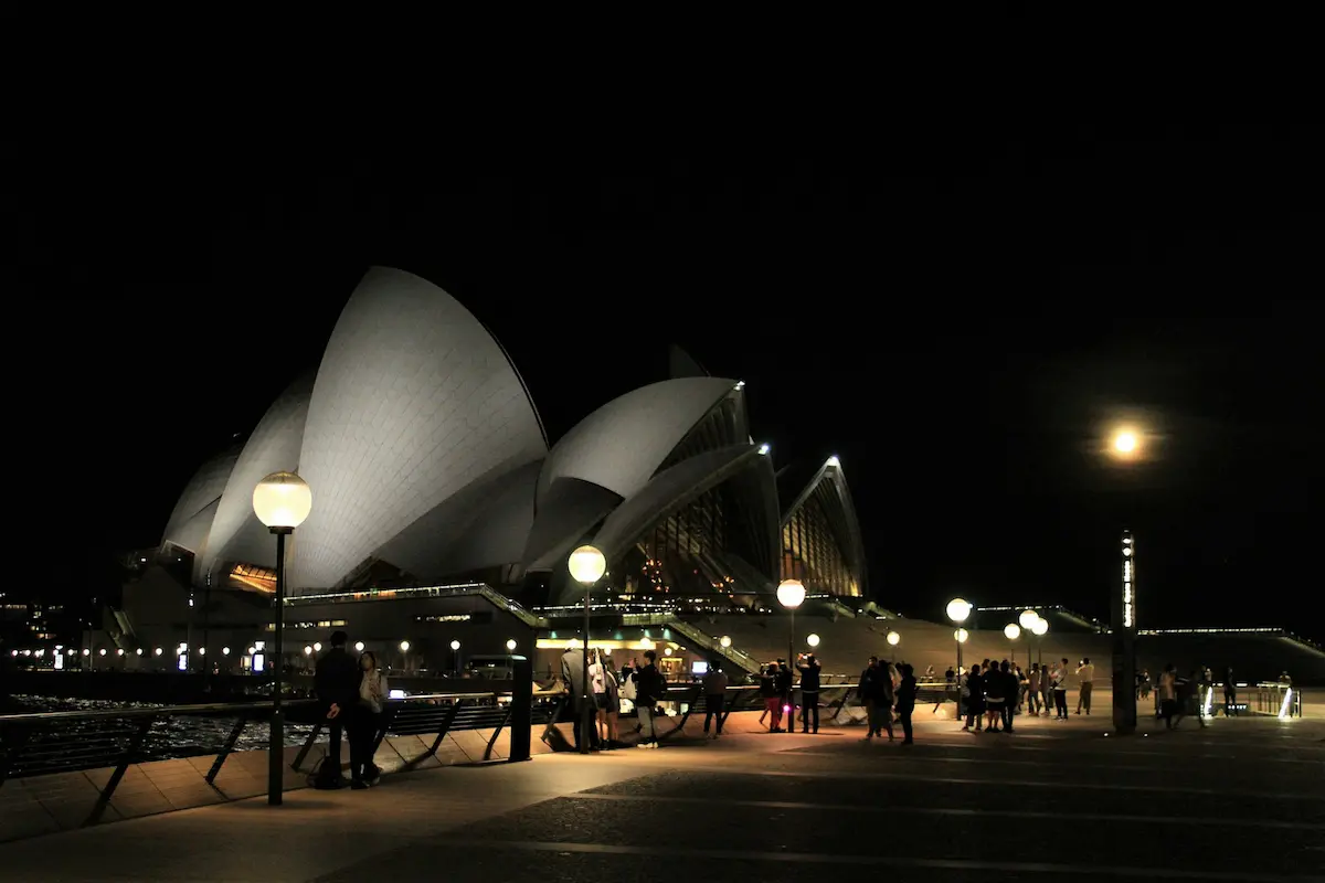 Opera Bar with the Harbour Bridge lit up at night
