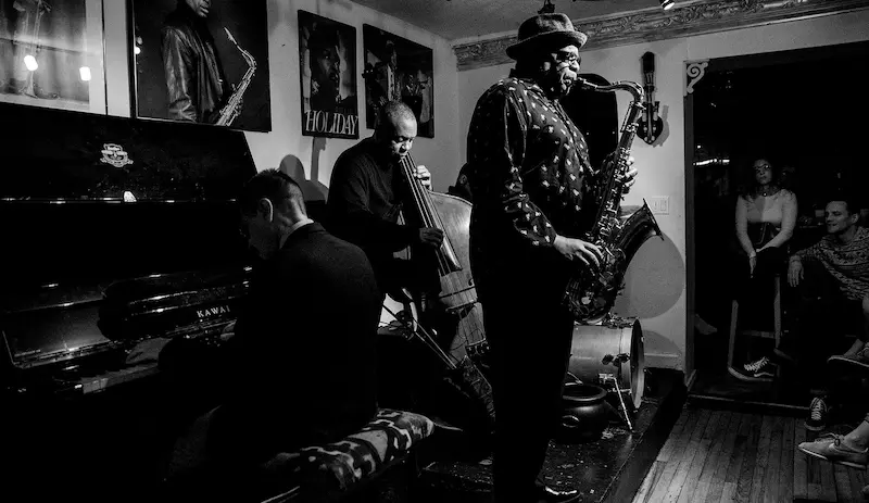 Jazz musicians performing in a Harlem club