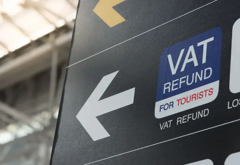 JFK duty-free area – illustration 2