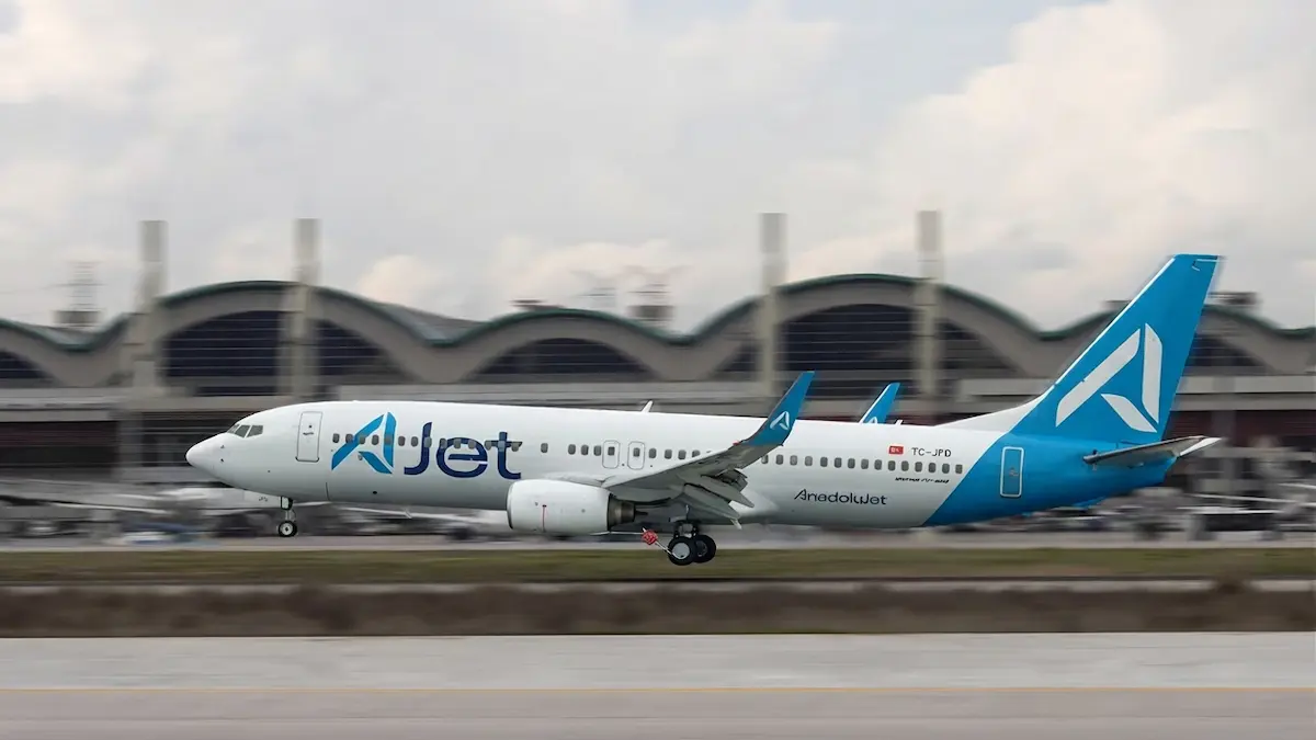 No Explosives Found on AJet Flight 4180 After Bomb Threat Note