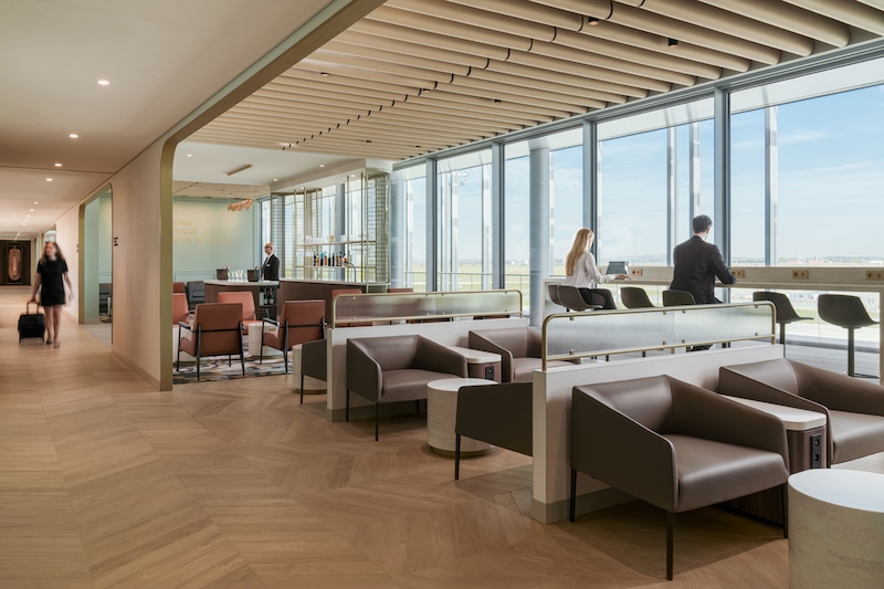 star alliance lounge