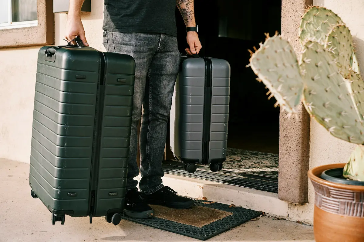 Tehran Airport Luggage Storage (IKA): Where & How to Store