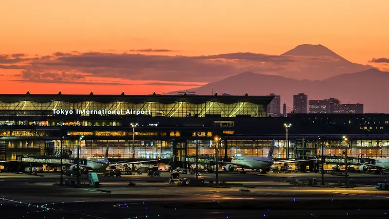 henada-airport