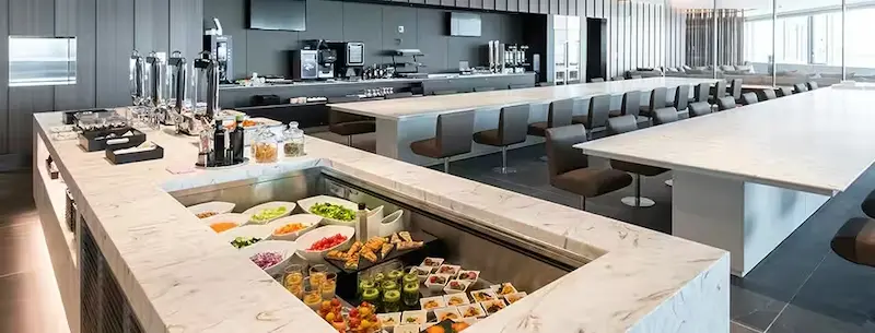 Haneda Airport Lounge Buffet