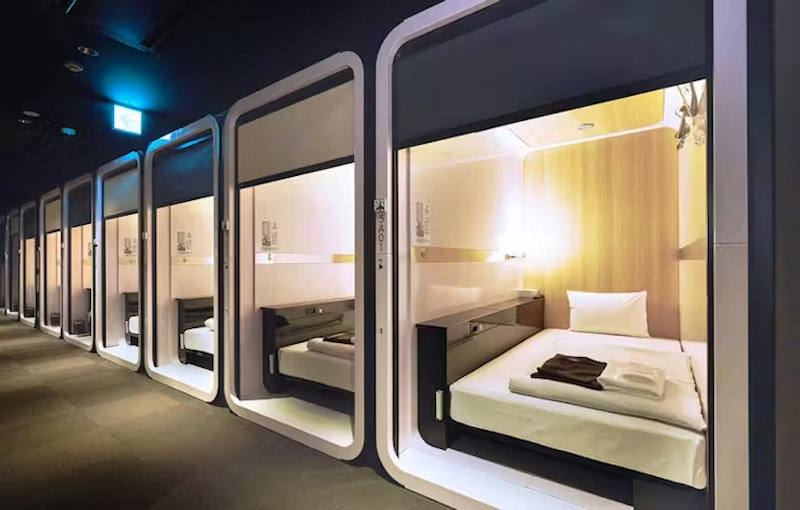 Tokyo Haneda Airport Capsule Rooms