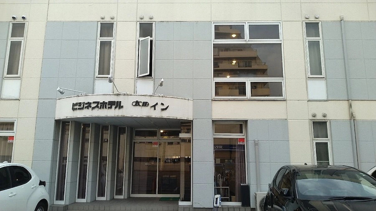 Haneda Airport Area Alternatives